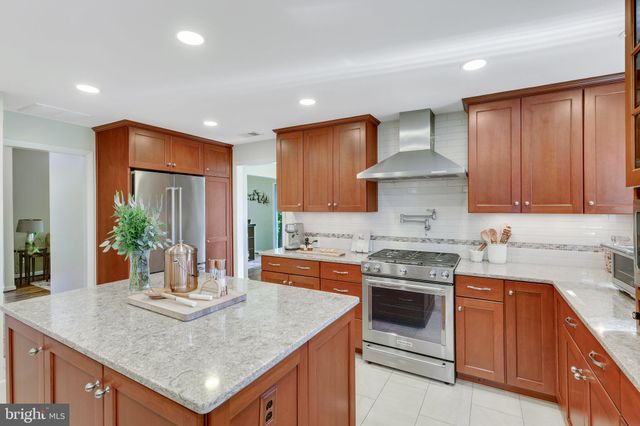 $1,350,000 | 1923 Poole Lane, McLean, VA 22101