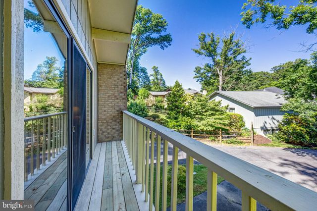 $1,350,000 | 1923 Poole Lane, McLean, VA 22101