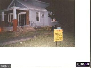 37 Upland Road Brookhaven, PA 19015 - Photo 2 of 4 Gallery Image 2