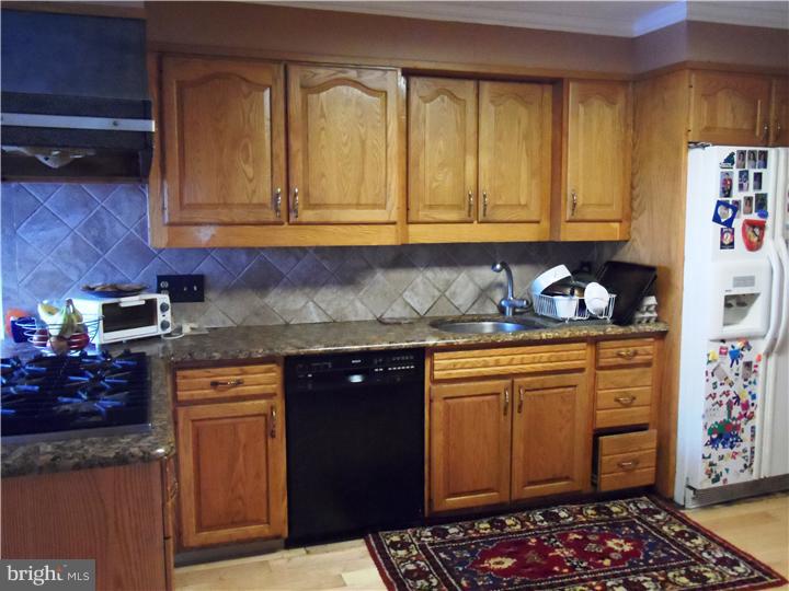 317 Surrey Road Cherry Hill, NJ 08002 - Photo 3 of 12 Gallery Image 3