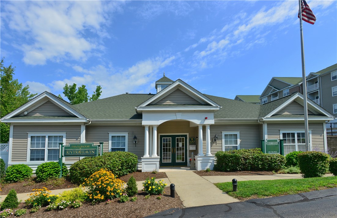 78 Mill Street, Unit 101 Woonsocket, RI 02895 - Photo 32 of 37 Community clubhouse
