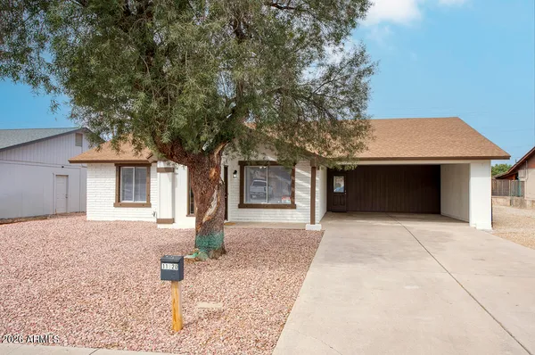 $330,000 | 11820 North 42nd Drive, Phoenix, AZ 85029