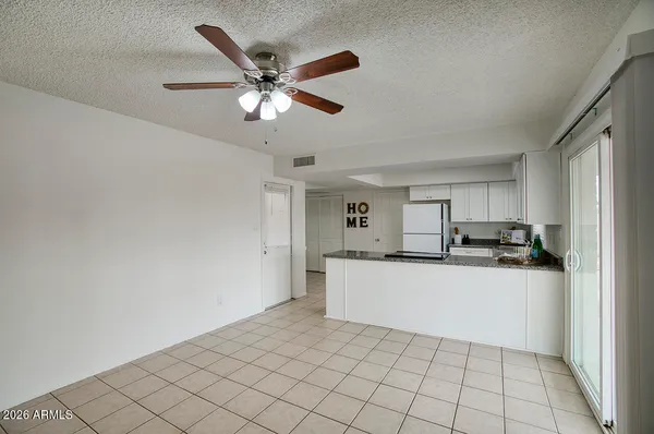 $330,000 | 11820 North 42nd Drive, Phoenix, AZ 85029