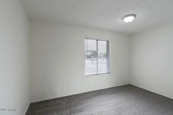 $330,000 | 11820 North 42nd Drive, Phoenix, AZ 85029