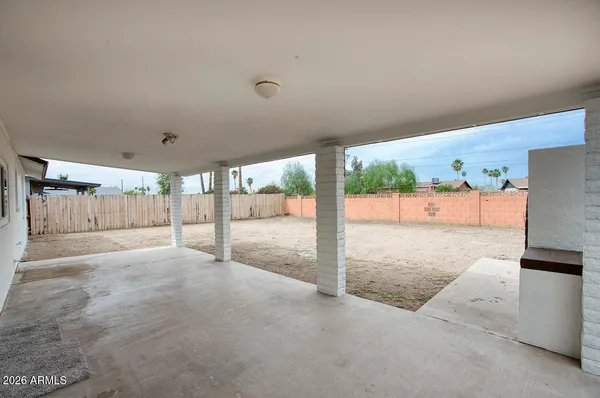 $330,000 | 11820 North 42nd Drive, Phoenix, AZ 85029