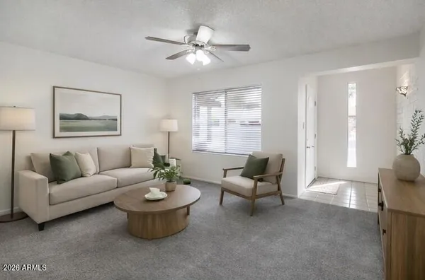 $330,000 | 11820 North 42nd Drive, Phoenix, AZ 85029