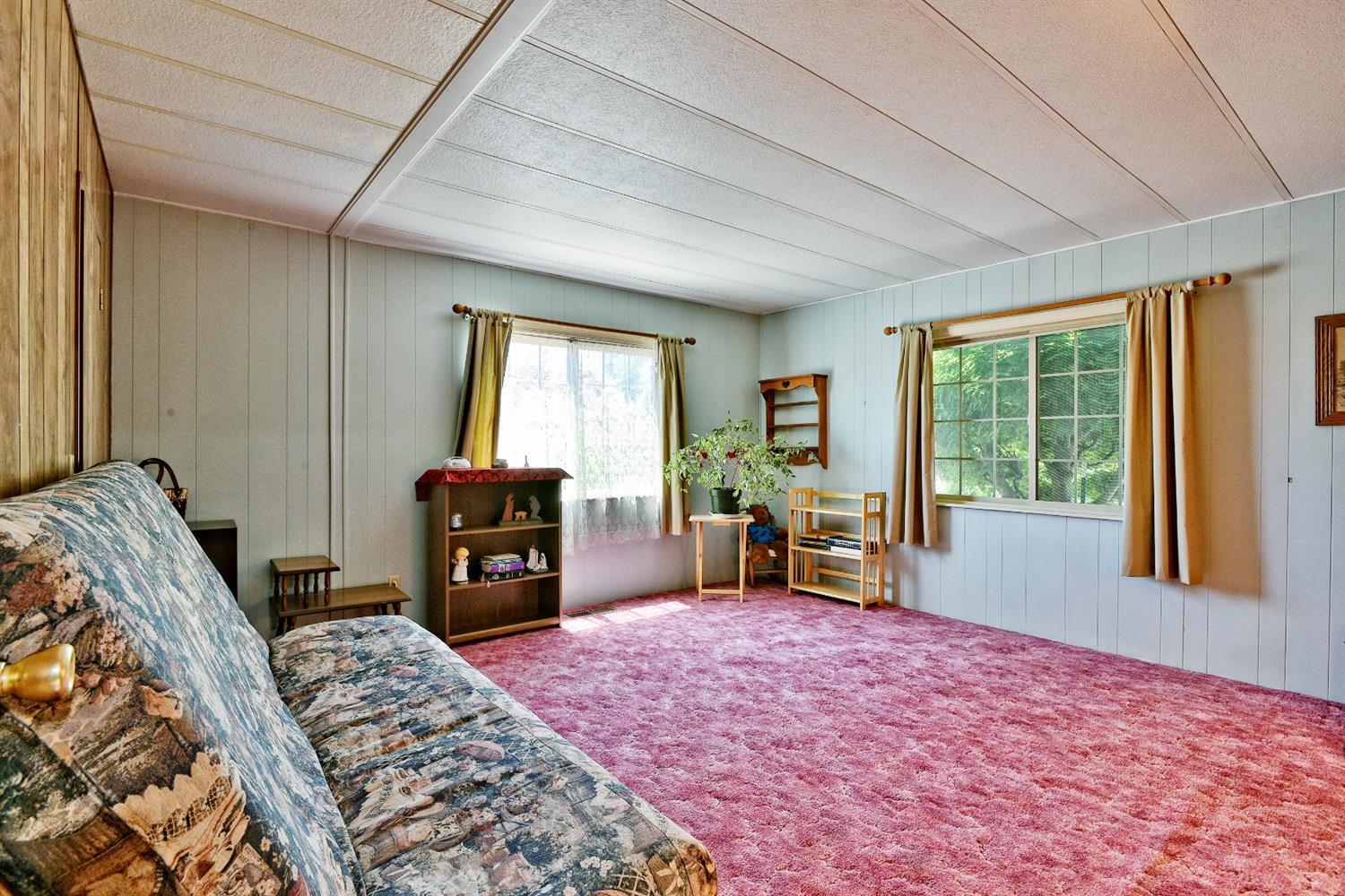 555 Freeman Road, Unit 9 Central Point, OR 97502 - Photo 16 of 23 Additional Photo