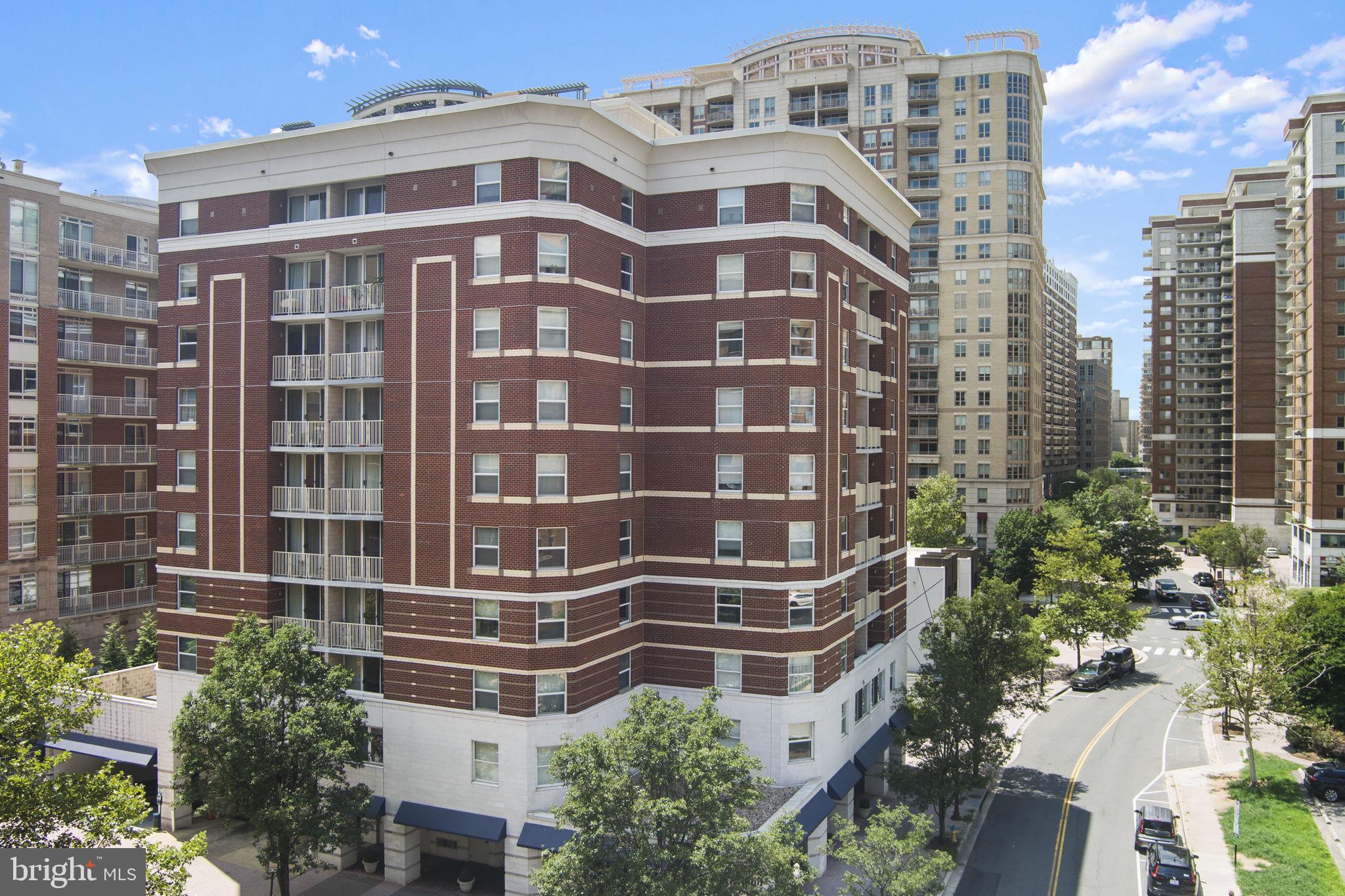 880 North Pollard Street, Unit 224 Arlington, VA 22203 - Photo 47 of 50 a front view of a building