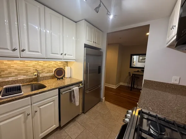 $4,500 | 3 Avery Street, Unit 602, Boston, MA 02111