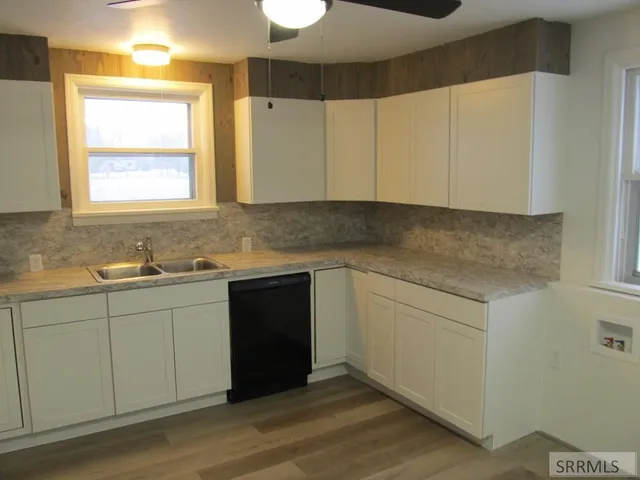 $285,000 | 127 West 1st Street South, Teton, ID 83451