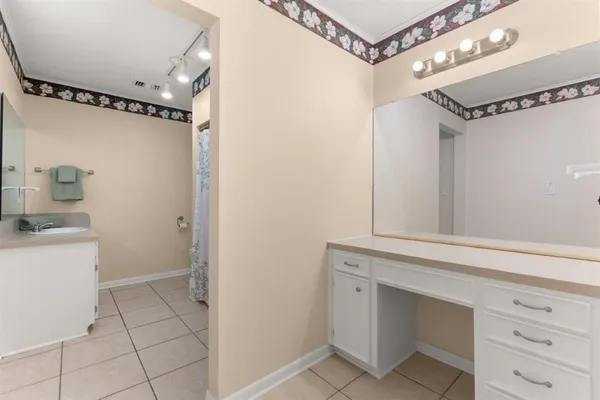 $407,000 | 6420 South S Highway South, Lake Charles, LA 70607