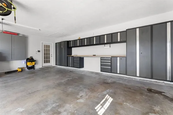 $407,000 | 6420 South S Highway South, Lake Charles, LA 70607