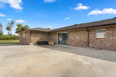 $415,000 | 6420 South S Highway South, Lake Charles, LA 70607