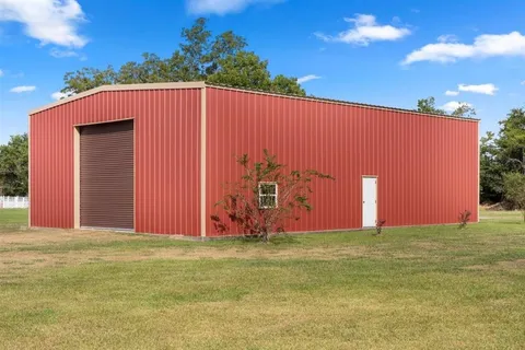 $415,000 | 6420 South S Highway South, Lake Charles, LA 70607