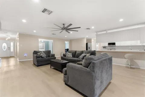 $415,000 | 6420 South S Highway South, Lake Charles, LA 70607