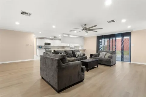 $415,000 | 6420 South S Highway South, Lake Charles, LA 70607