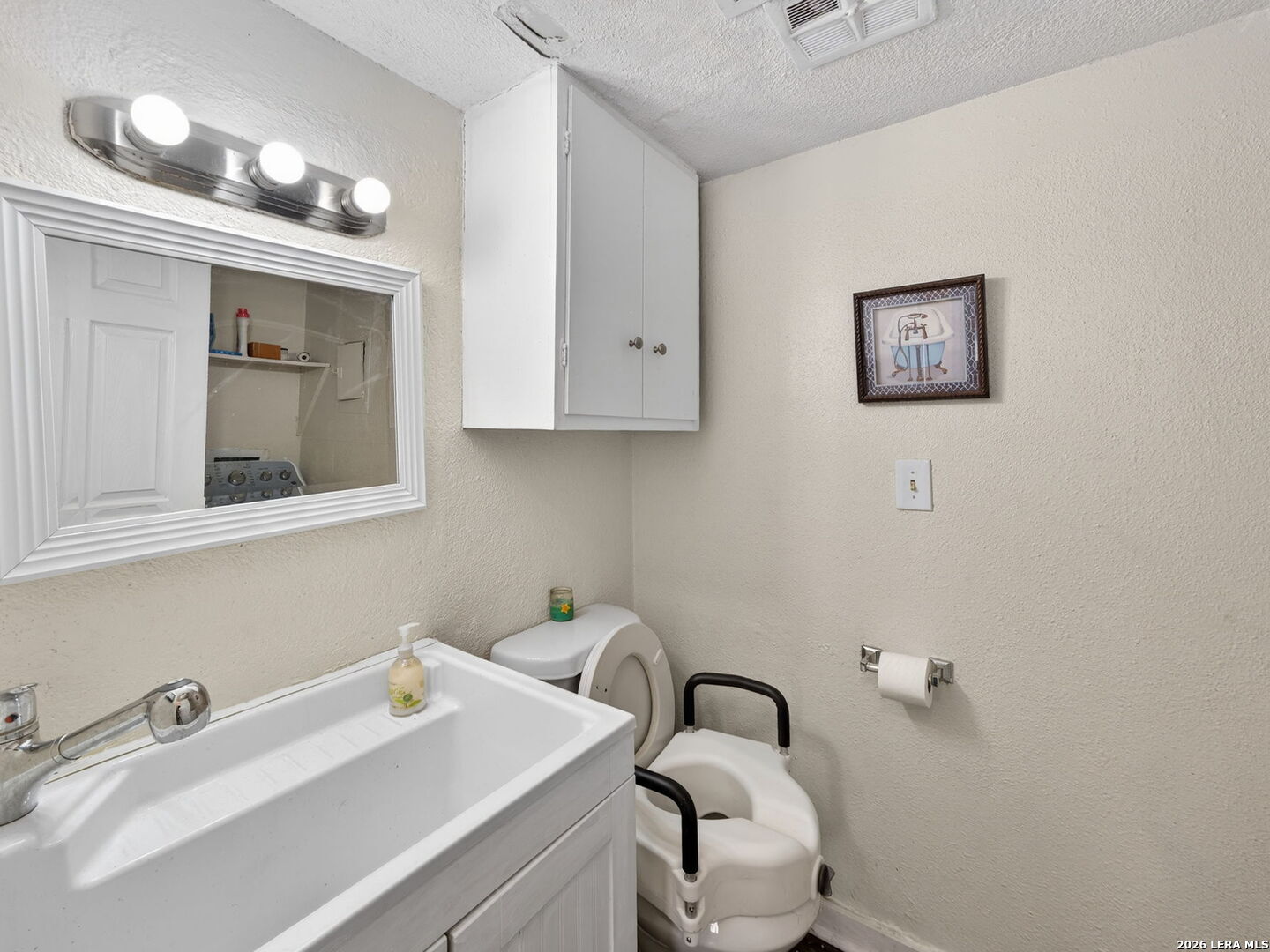 6529 Spring Hurst Drive San Antonio, TX 78249 - Photo 19 of 32