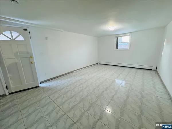$4,500 | 421 2nd Street, Unit 1, Palisades Park, NJ 07650