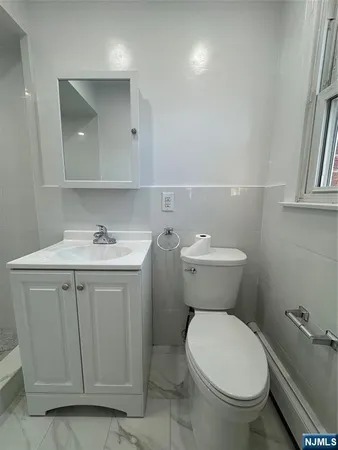 $4,500 | 421 2nd Street, Unit 1, Palisades Park, NJ 07650