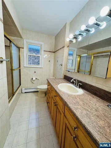 $4,500 | 421 2nd Street, Unit 1, Palisades Park, NJ 07650