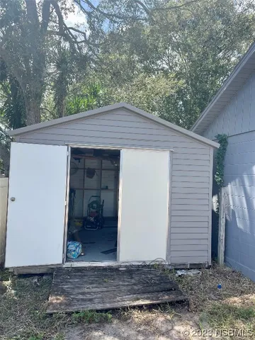 a view of an outdoor space and yard