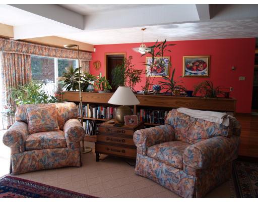 173 Bedford Road Lincoln, MA 01773 - Photo 2 of 6