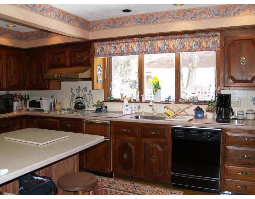 173 Bedford Road Lincoln, MA 01773 - Photo 3 of 6