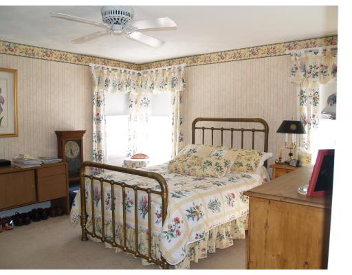 173 Bedford Road Lincoln, MA 01773 - Photo 5 of 6