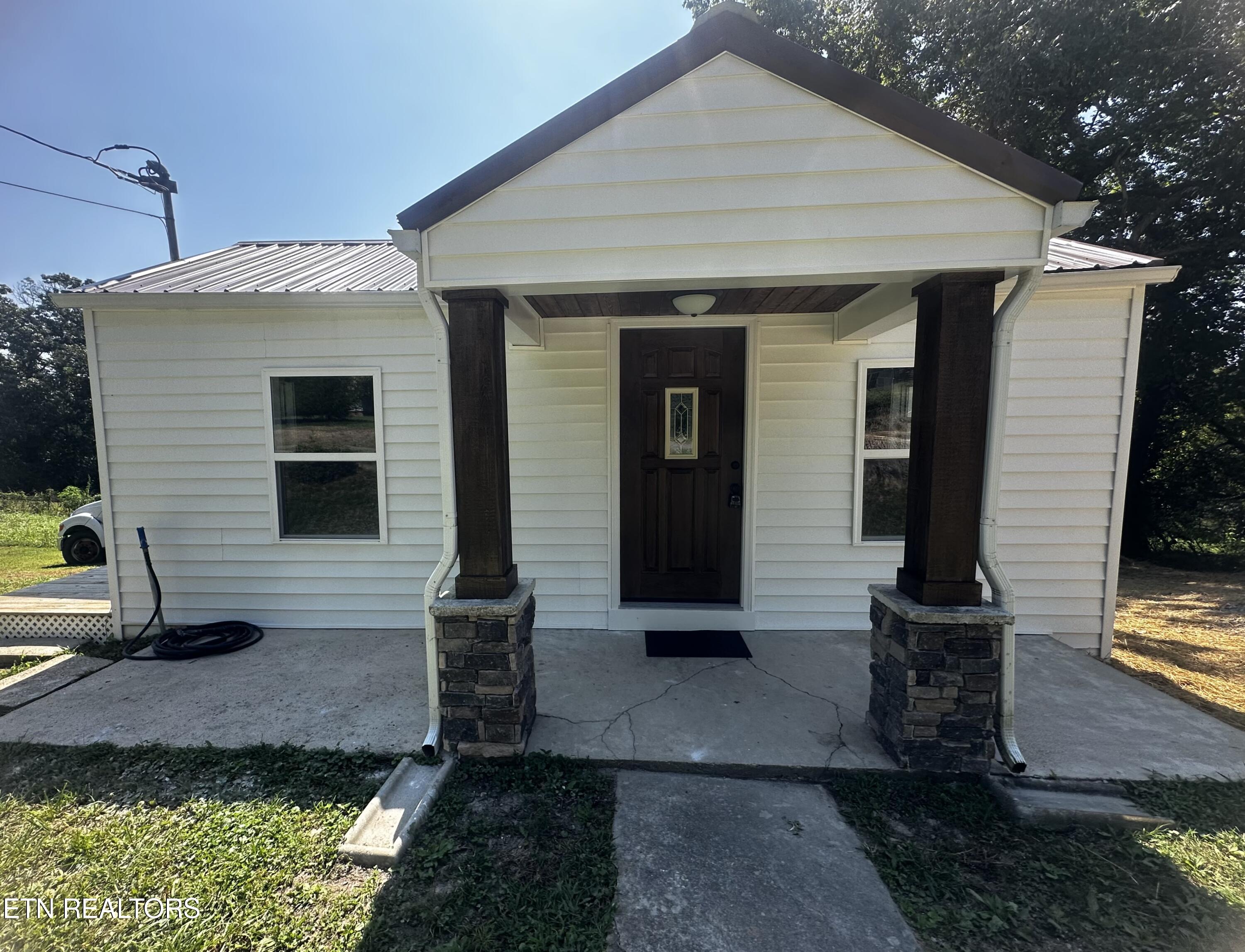 1499 Loop Road La Follette, TN 37766 - Photo 1 of 36 IMG_2899