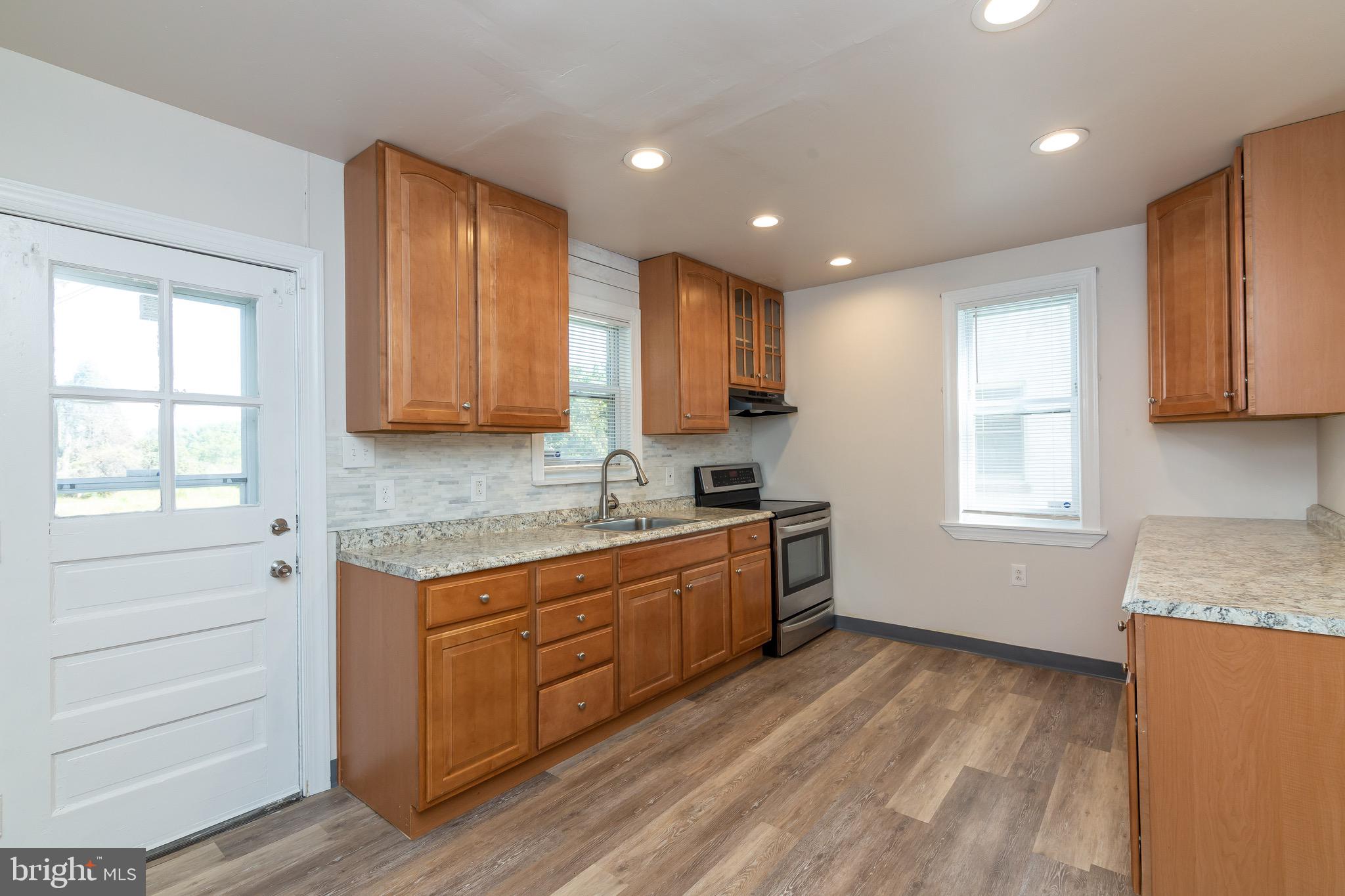2338 Concord Road Chester, PA 19013 - Photo 4 of 16