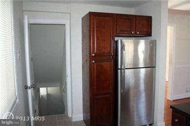 1106 Hollen Road Baltimore, MD 21239 - Photo 3 of 11 Kitchen