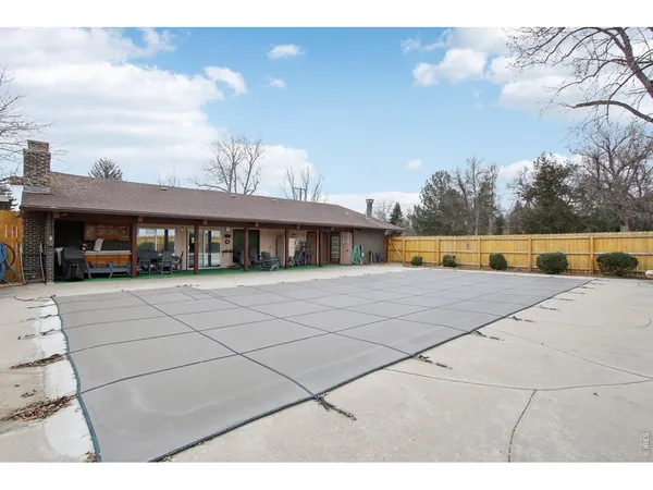 $69,900 | 900 Mountain View Avenue, Unit 216, Longmont, CO 80501