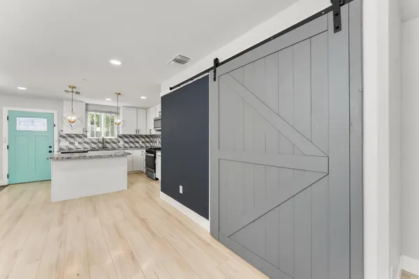 $584,999 | 5060 Mendocino Boulevard, Sacramento, CA 95820