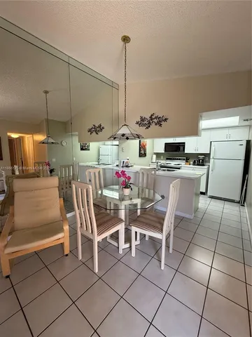 $205,000 | 627 Waterside Drive, Unit 627, Hypoluxo, FL 33462