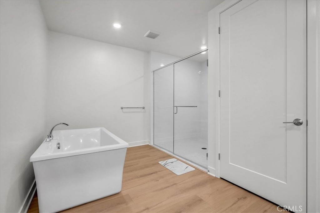 1201 Rivington Irvine, CA 92612 - Photo 12 of 27 Gallery Image 12