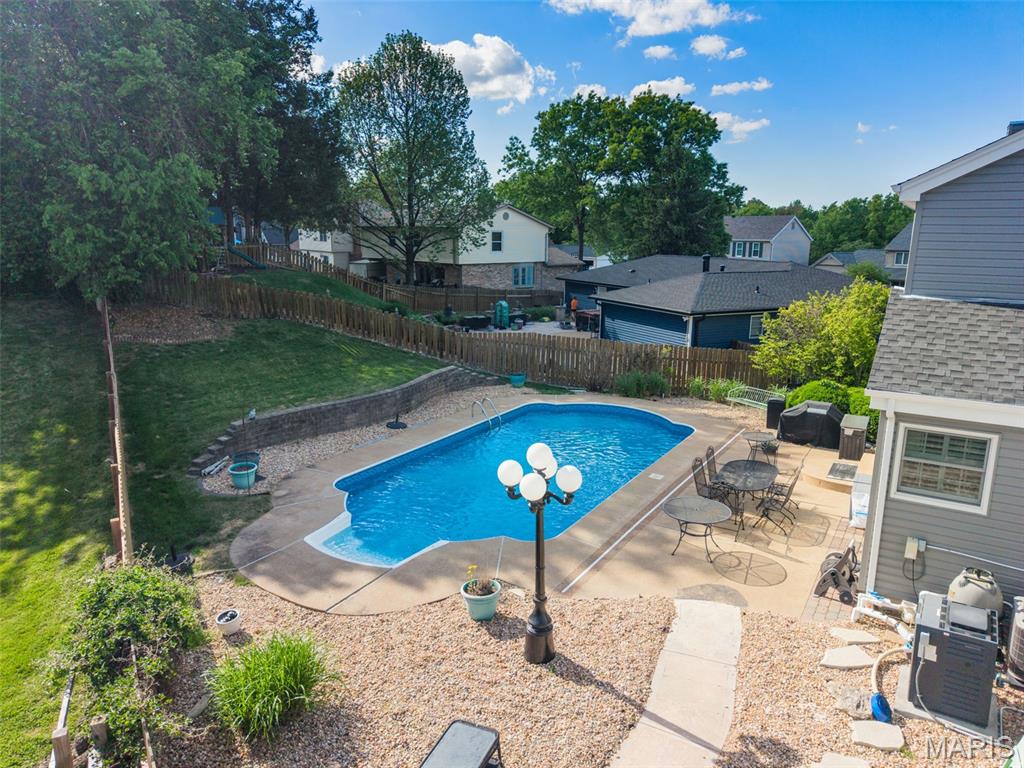 2902 Piney Pointe Drive St. Louis, MO 63129 - Photo 9 of 67