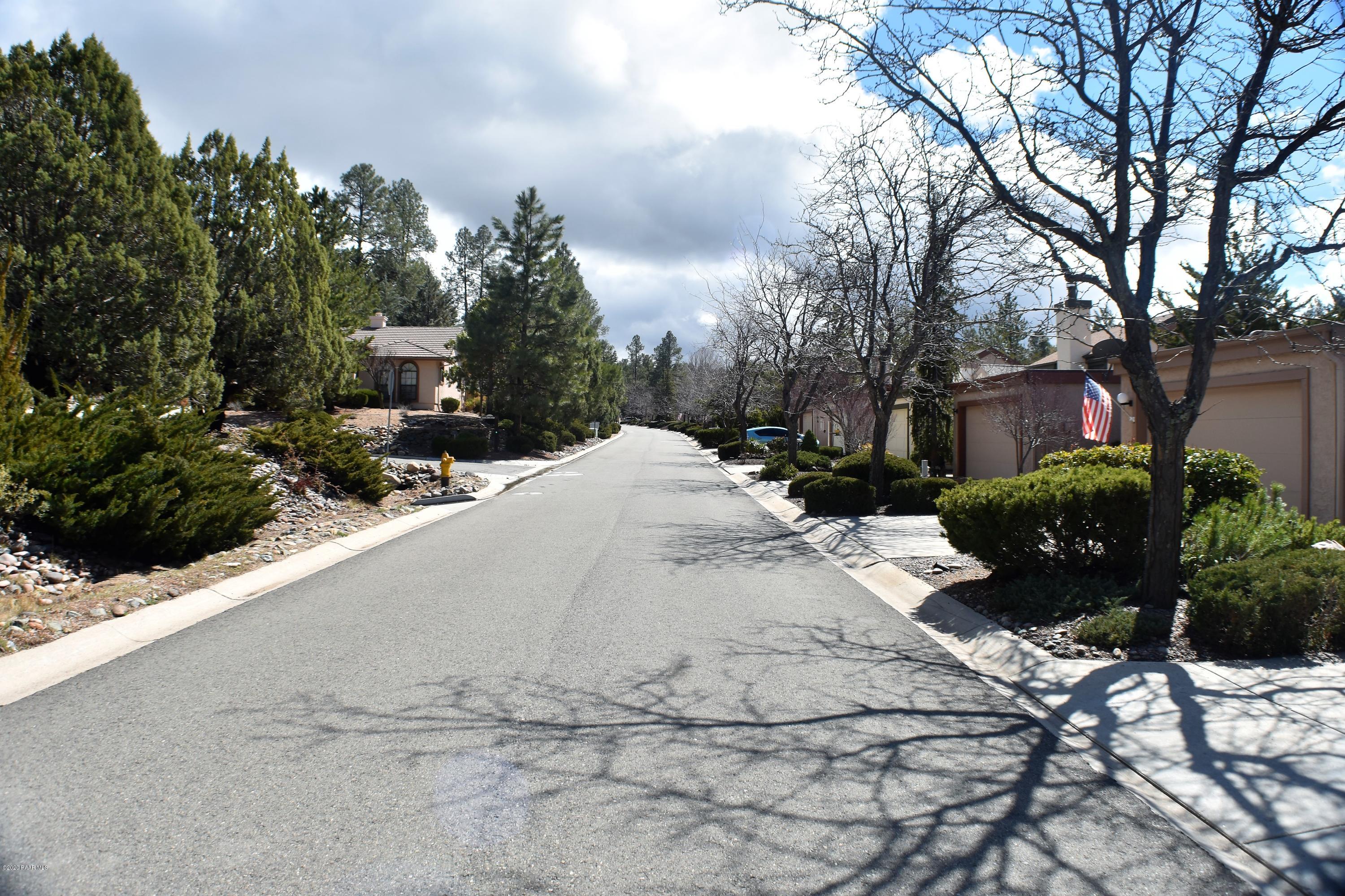 1385 Coyote Road Prescott, AZ 86303 - Photo 29 of 32 Looking East