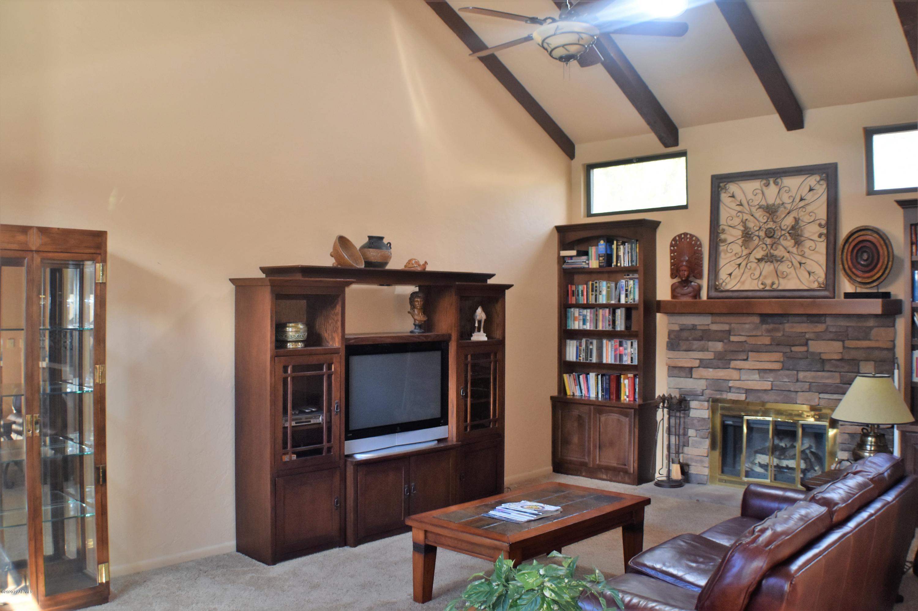 1385 Coyote Road Prescott, AZ 86303 - Photo 6 of 32 Living Room1