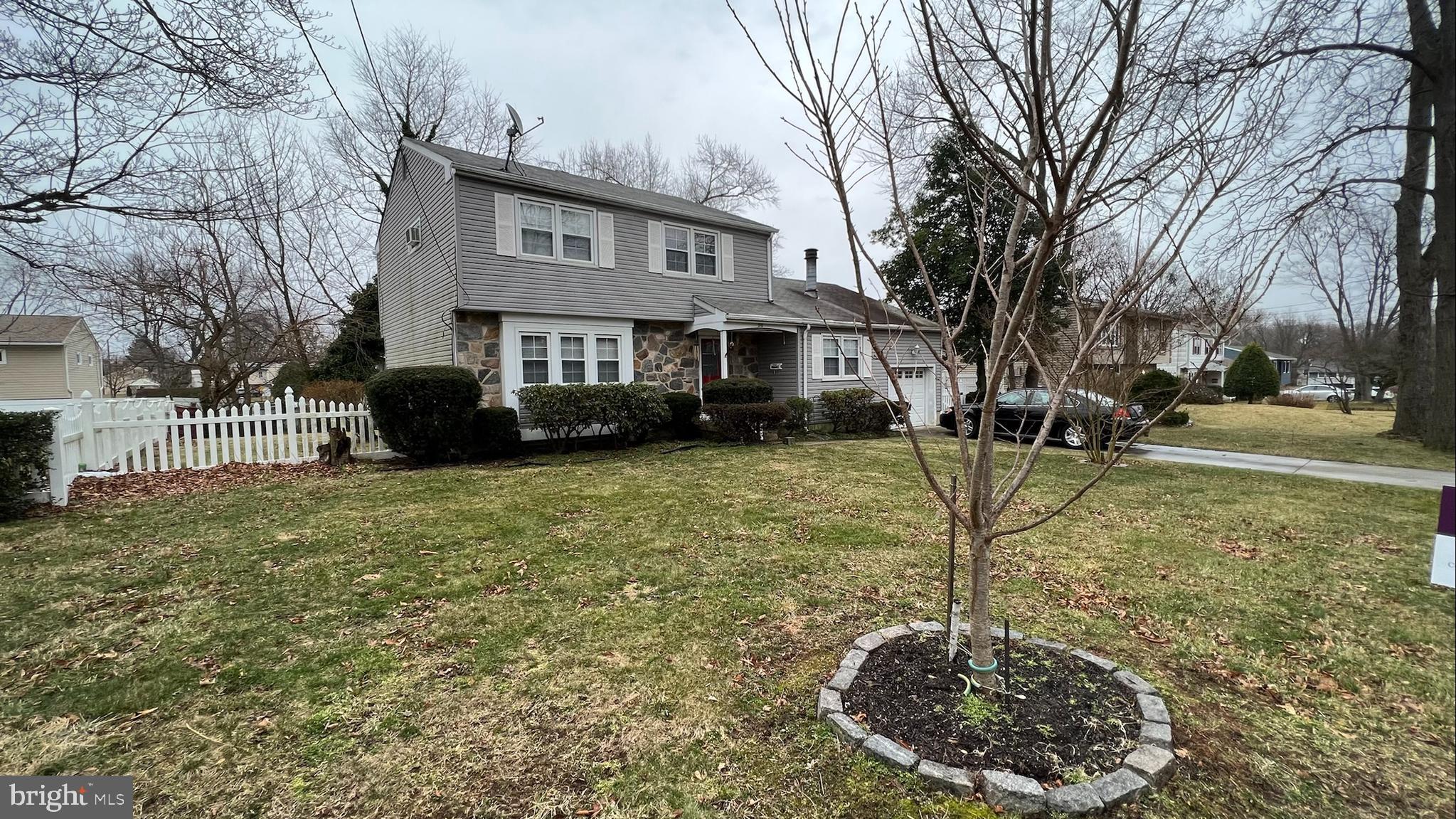 216 Wykagyl Road Stratford, NJ 08084 - Photo 1 of 34 Gallery Image 1