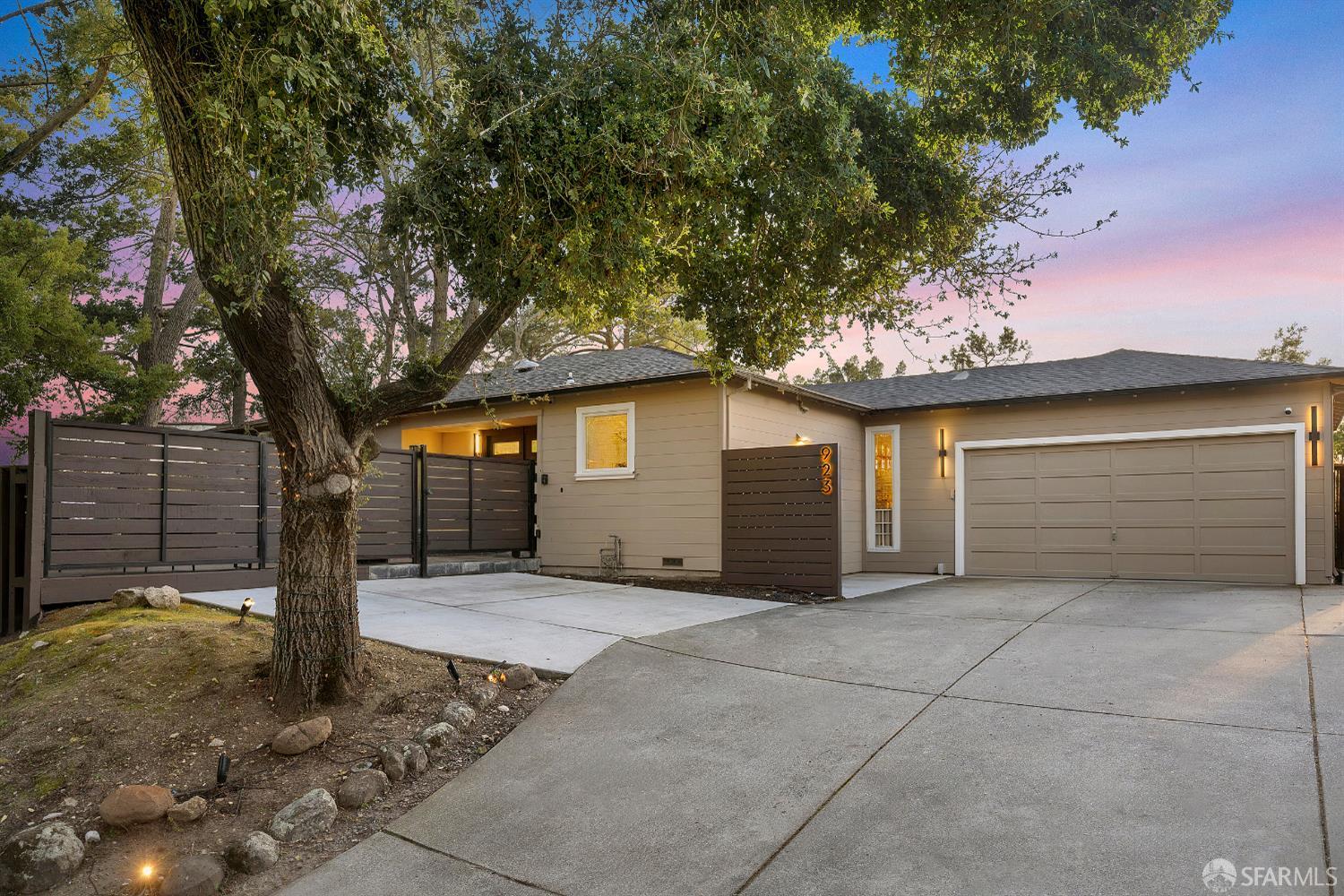 923 Janet Lane Lafayette, CA 94549 - Photo 2 of 43 a view of a house with a tree
