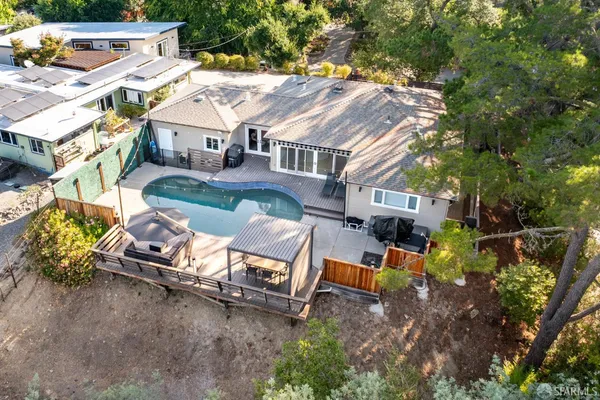 $1,899,000 | 923 Janet Lane, Lafayette, CA 94549