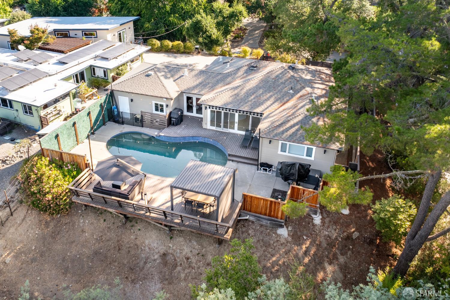 923 Janet Lane Lafayette, CA 94549 - Photo 41 of 43 an aerial view of a house with swimming pool and sitting area