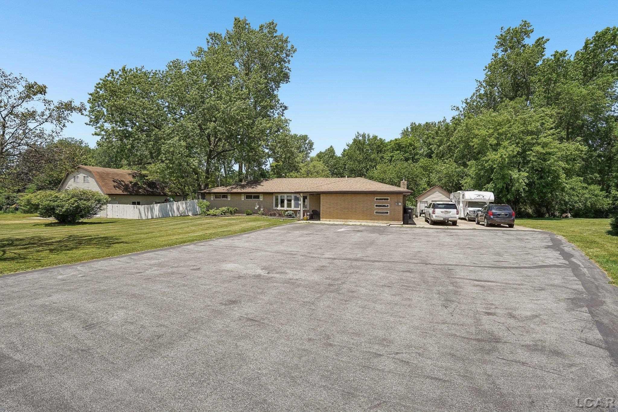 1476 West Sterns Road Temperance, MI 48182 - Photo 4 of 55