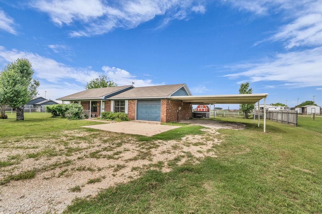 339 South Pleasant Hill Road Axtell, TX 76624 - Photo 3 of 27