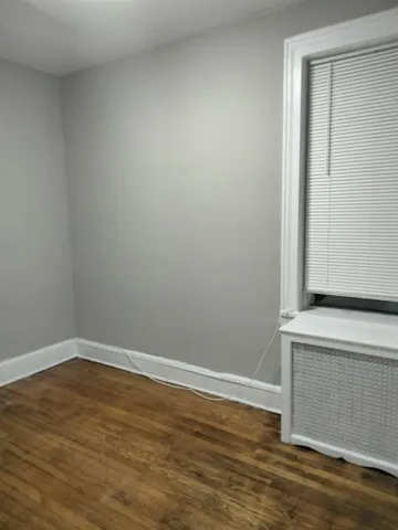 $1,822 | 291 Central Avenue, Unit B2, Jersey City, NJ 07307