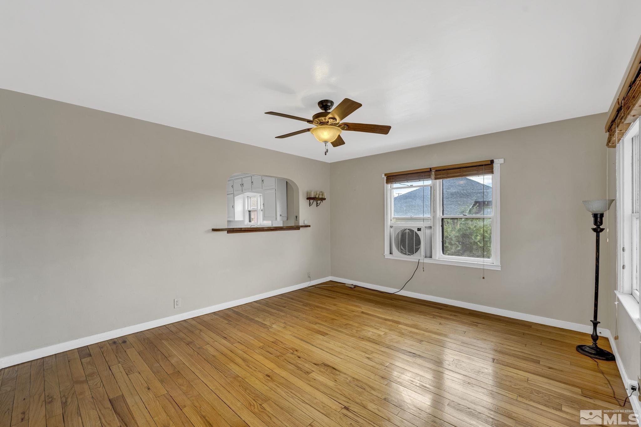 251 Crampton Street Reno, NV 89502 - Photo 3 of 40 Photo 3