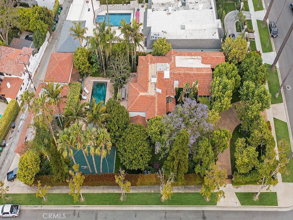 726 Foothill Road Beverly Hills, CA 90210 - Photo 50 of 59 an aerial view of a house