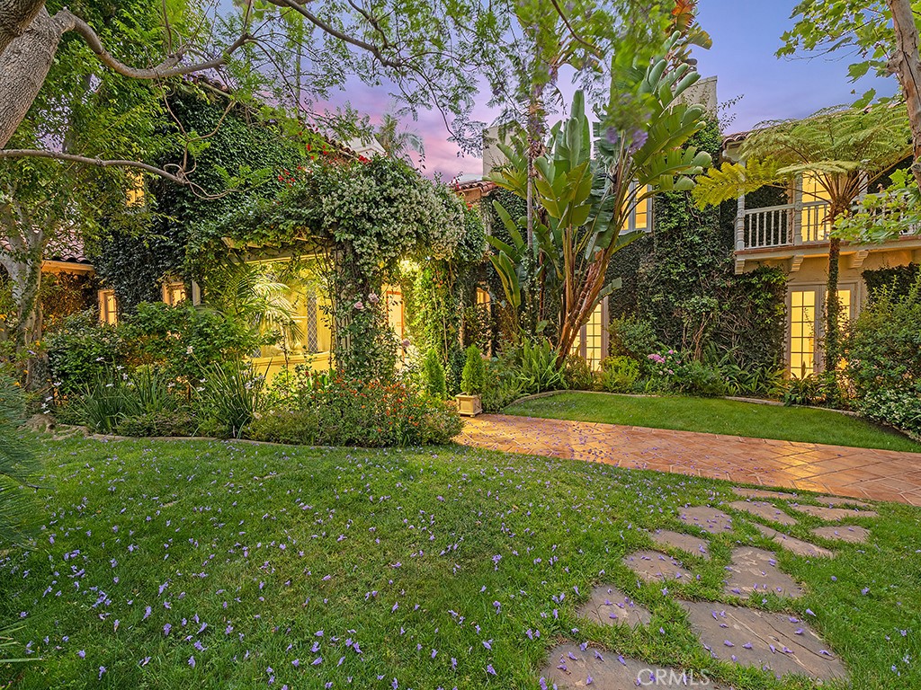 726 Foothill Road Beverly Hills, CA 90210 - Photo 57 of 59