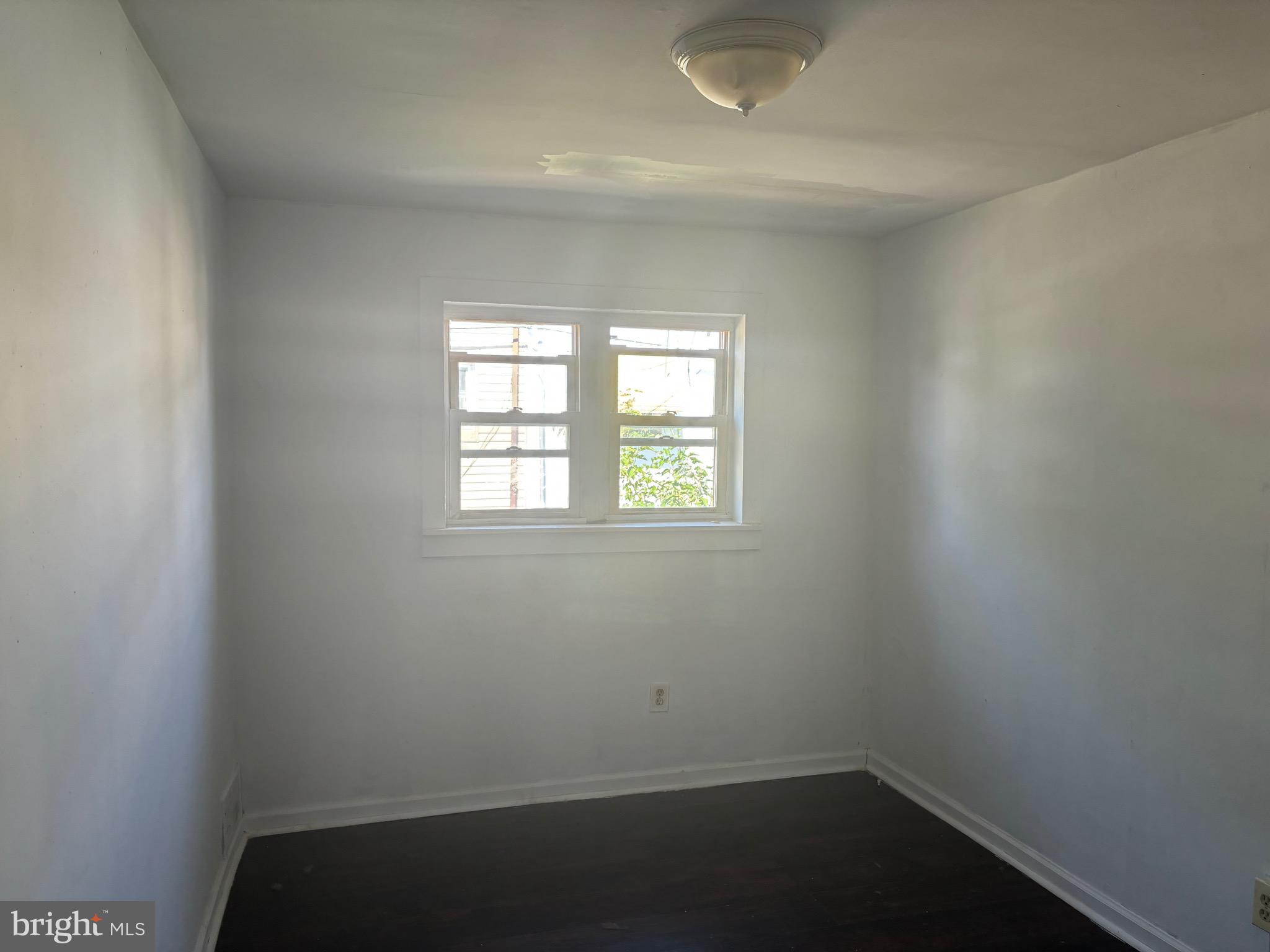 901 Pine Road Sharon Hill, PA 19079 - Photo 9 of 16 Gallery Image 9