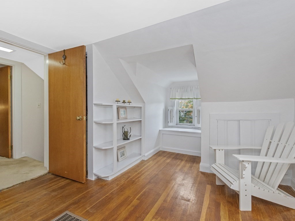 65 Brightwood Road Waltham, MA 02453 - Photo 27 of 42